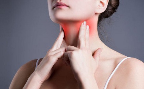 Viêm họng hạt là bệnh lý do viêm đường hô hấp gây ra